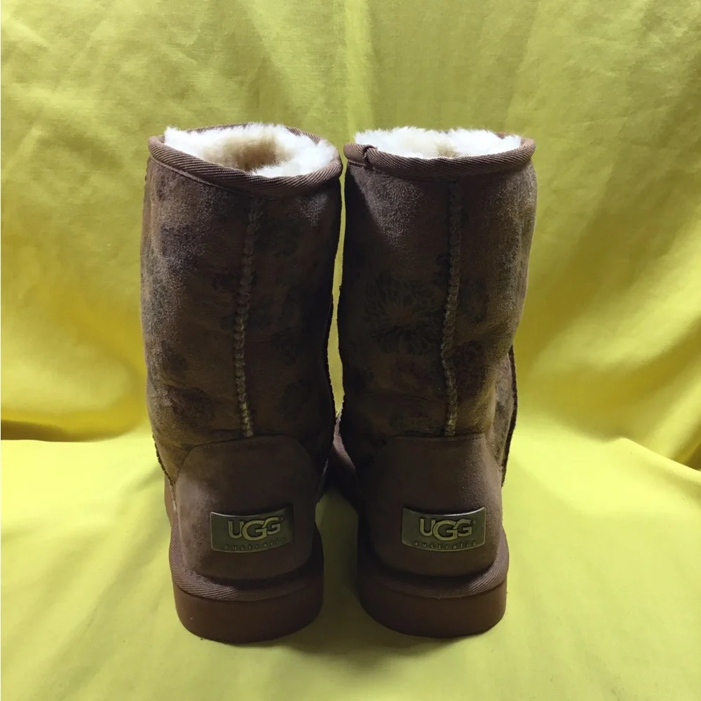 UGG women suede